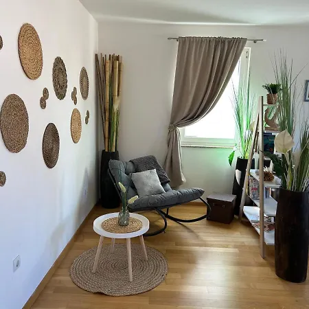 David Biograd Na Moru