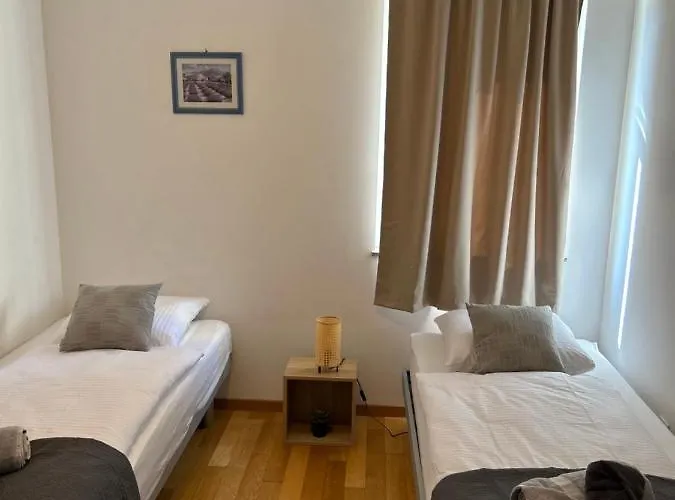 David ביוגראד נה מורו